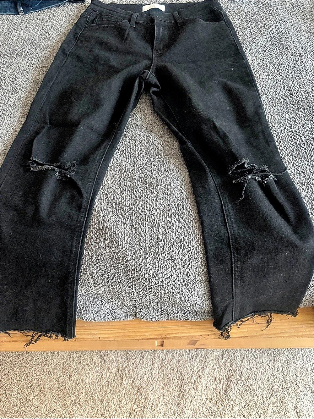 Abercrombie & Fitch High Rise Skinny Raw Hem Jeans Black